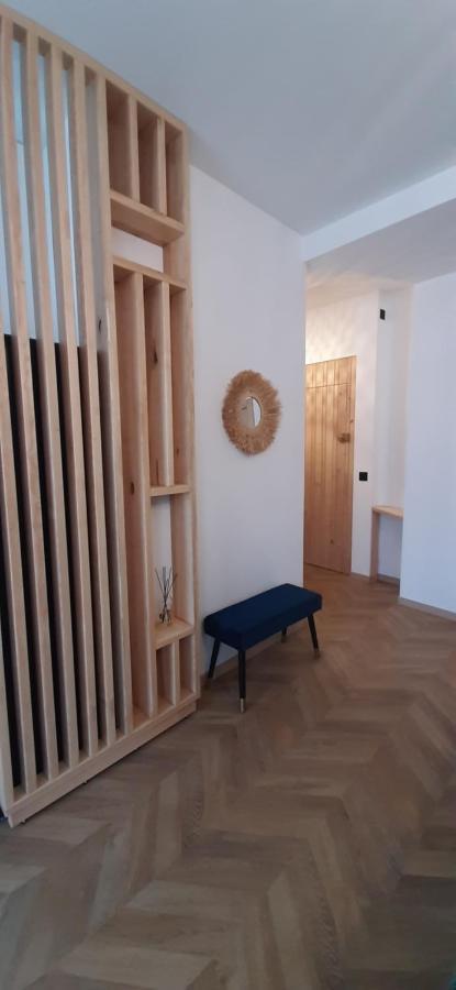 Carnot Place Bourgoin-Jallieu ภายนอก รูปภาพ